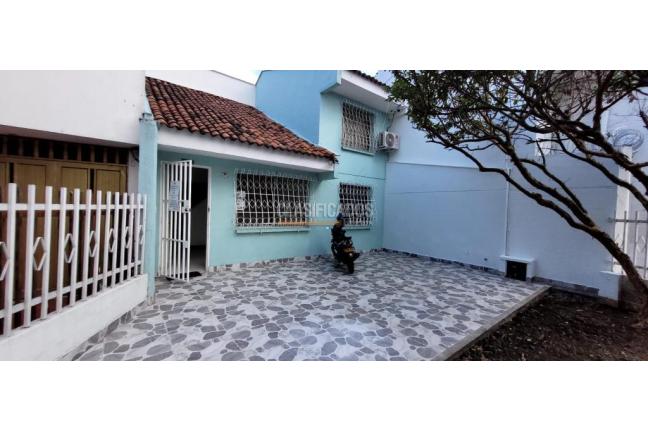 Casas, Alquiler en Tequendama