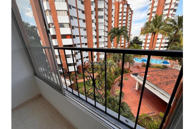 Apartamentos, Venta en Las Quintas de Don Simón