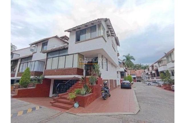 Casas, Alquiler, Tequendama - $6.800.000