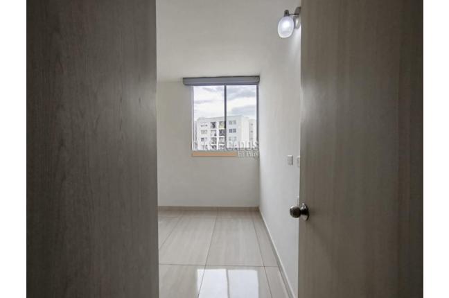 Apartamentos, Alquiler, Yumbo - $1.600.000