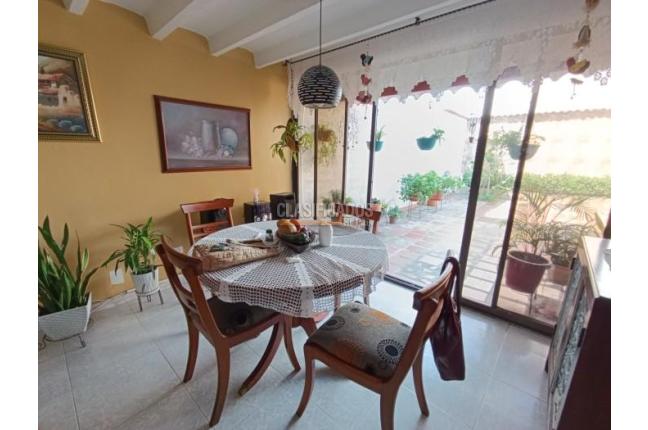 Casas, Venta, La Merced - $550.000.000