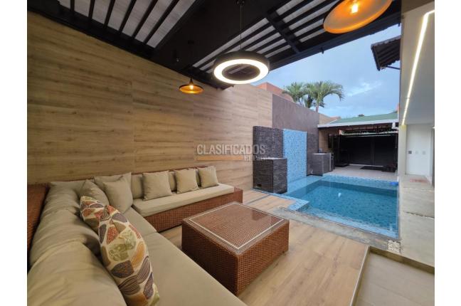 Casas, Alquiler en Ciudad Jardín
