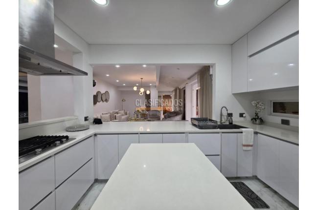 Casas, Alquiler, Ciudad Jardín - $17.000.000