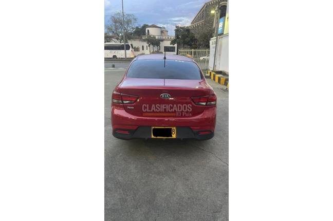 Kia Rio 2021 - $60.000.000