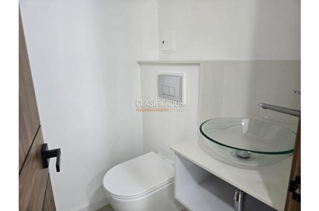 Oficinas y Consultorios, Alquiler, Ciudad Jardín - $4.800.000