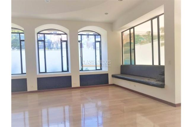 Oficinas y Consultorios, Alquiler, El Peñón - $8.000.000