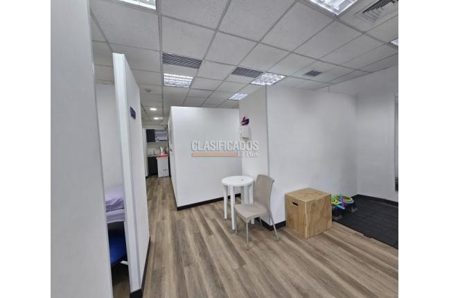 Oficinas y Consultorios, Venta en Chipichape