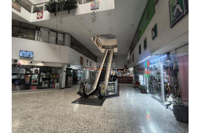 Locales y Bodegas, Alquiler, Bogotá - $1.200.000