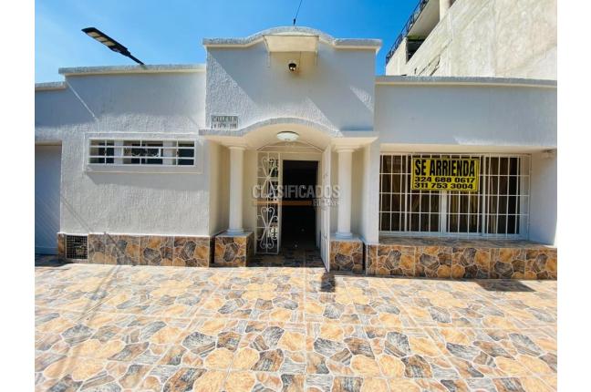 Casas, Alquiler en La Flora