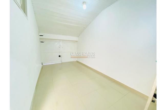 Casas, Alquiler, La Flora - $5.900.000