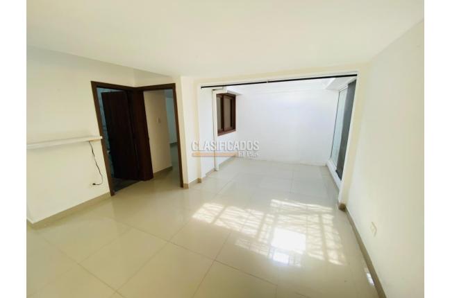 Casas, Alquiler, La Flora - $5.900.000
