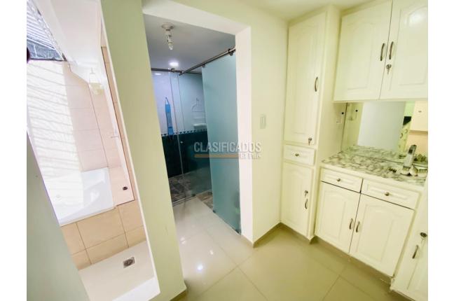 Casas, Alquiler, La Flora - $5.900.000