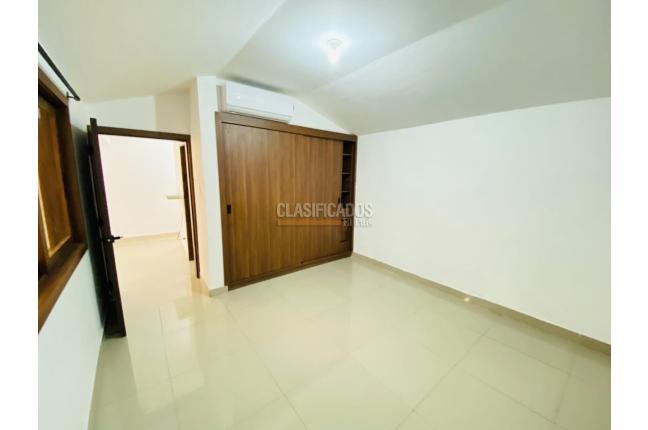 Casas, Alquiler, La Flora - $5.900.000
