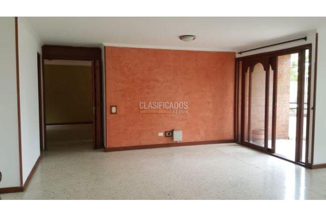 Apartamentos, Venta en La Flora