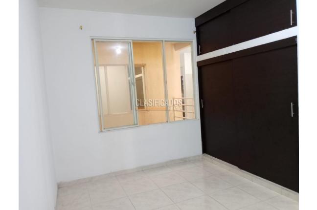 Apartamentos, Alquiler, 7 de Agosto - $950.000