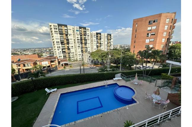Apartamentos, Alquiler en Altos de Santa Isabel