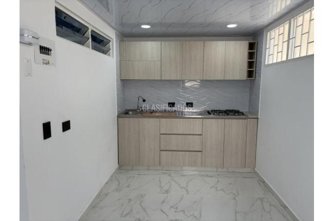 Apartamentos, Alquiler, Santa Elena - $900.000