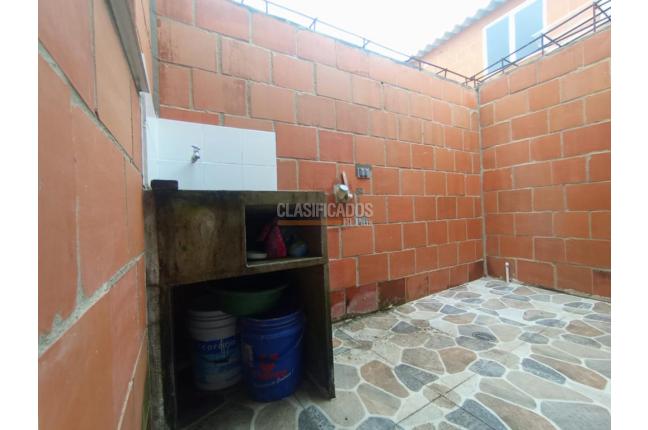 Casas, Alquiler, Candelaria - $650.000