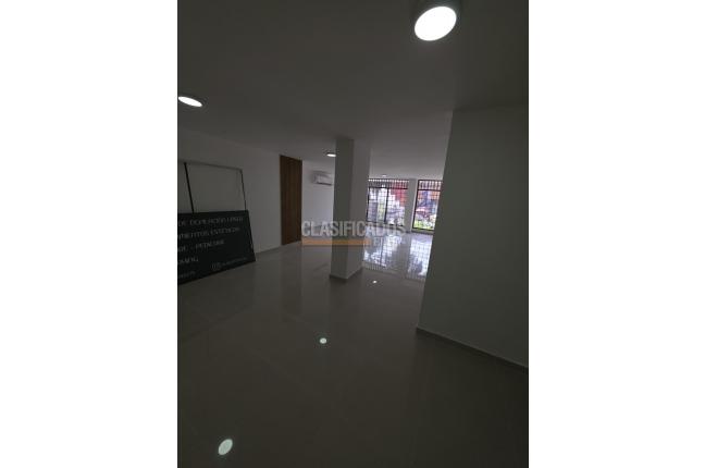 Locales y Bodegas, Alquiler, Versalles - $2.500.000