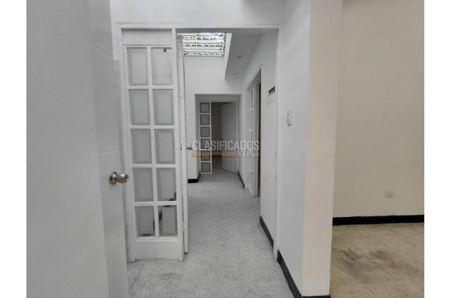 Apartamentos, Alquiler, Prados del Norte - $2.200.000