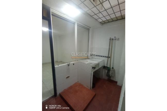 Apartamentos, Alquiler, Las Ceibas - $900.000