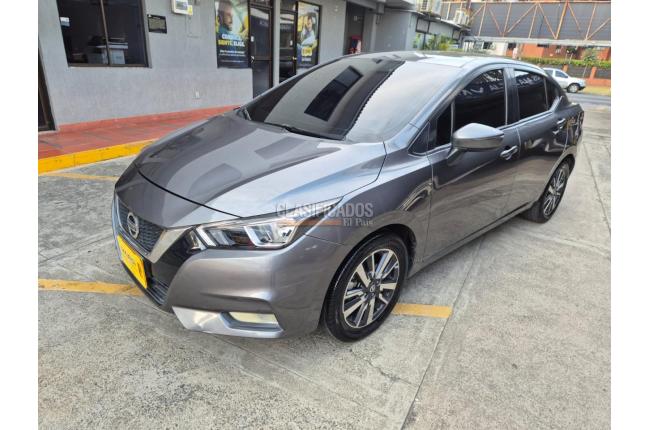 Nissan Versa 2021