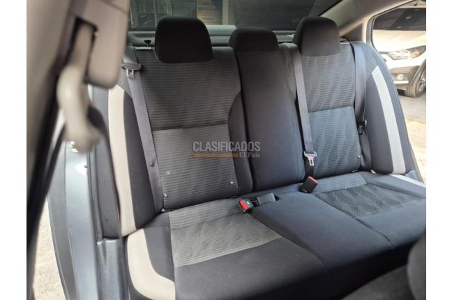 Nissan Versa 2021 - $60.000.000