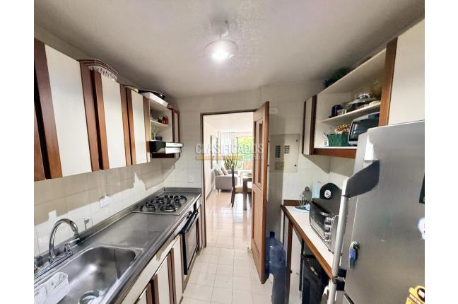 Apartamentos, Venta, Multicentro - $450.000.000