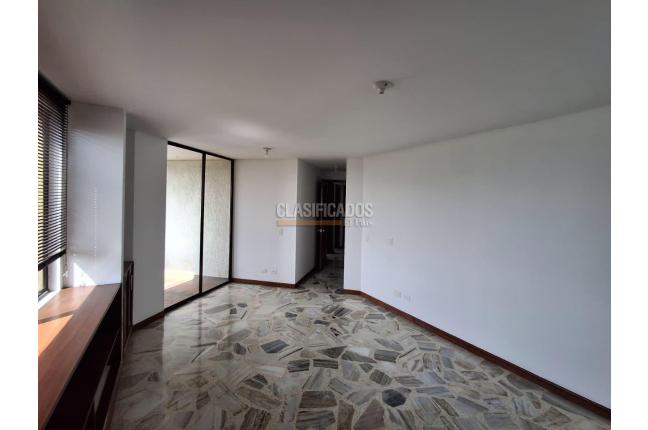 Apartamentos, Alquiler, La Hacienda - $2.600.000