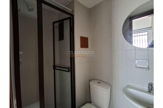 Apartamentos, Alquiler, La Hacienda - $2.600.000