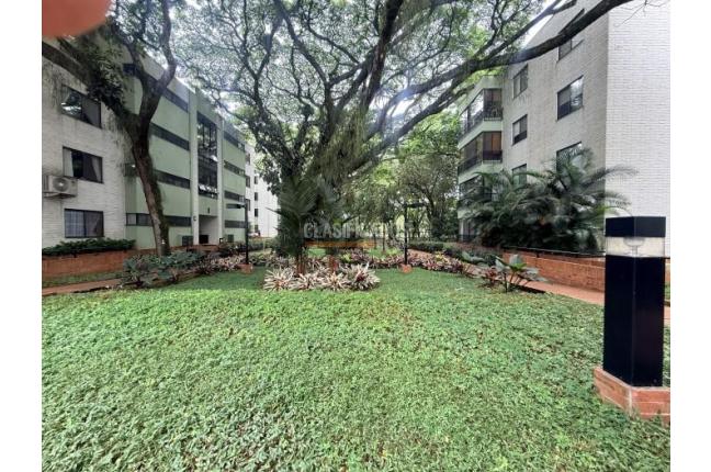 Apartamentos, Venta, Multicentro - $450.000.000