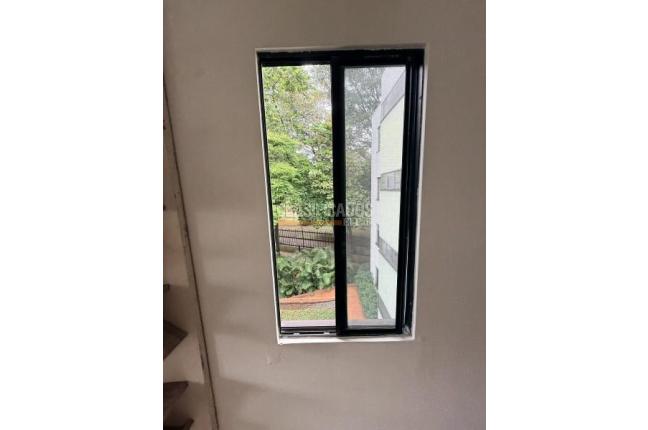 Apartamentos, Venta, Multicentro - $450.000.000