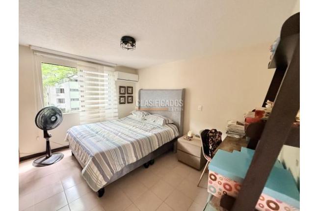 Apartamentos, Venta, Multicentro - $450.000.000