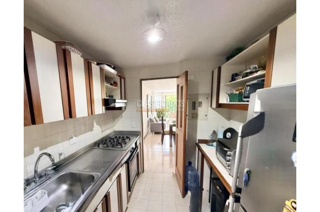 Apartamentos, Venta, Multicentro - $450.000.000