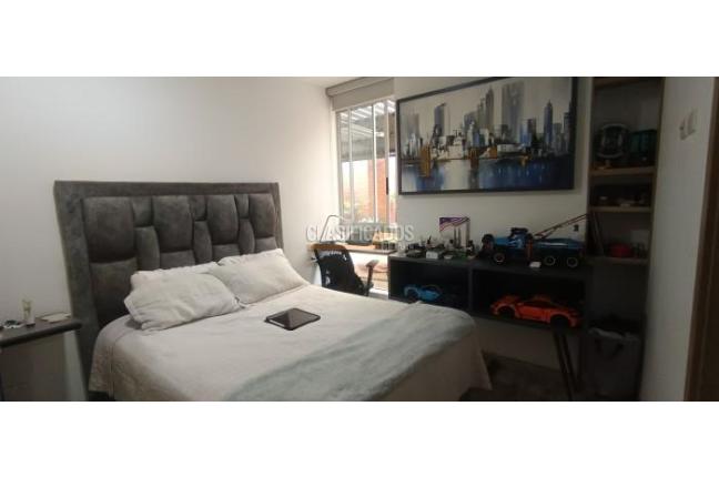 Apartamentos, Venta, Cristales - $880.000.000