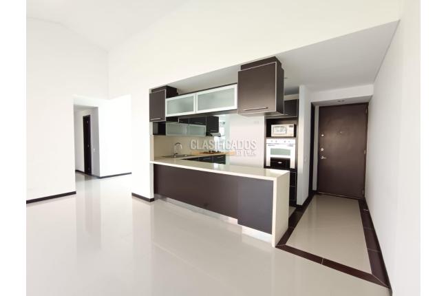 Apartamentos, Venta en Pance