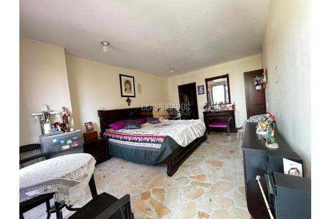 Apartamentos, Venta, Versalles - $350.000.000