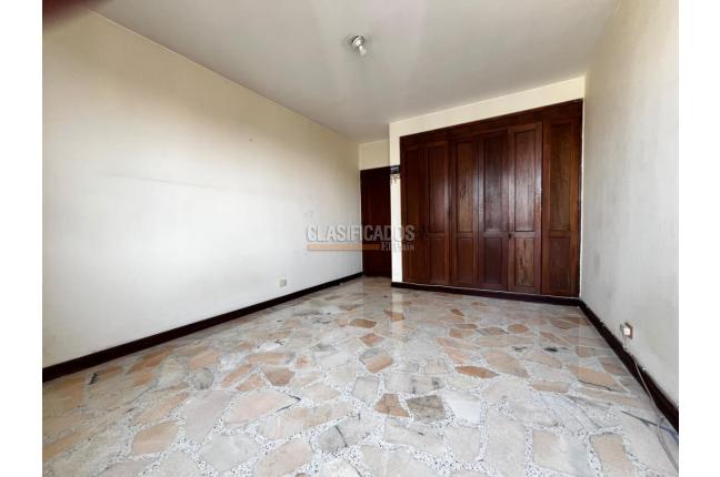 Apartamentos, Venta, Versalles - $350.000.000