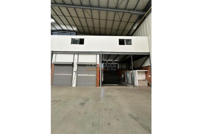 Locales y Bodegas, Alquiler, Yumbo - $28.000.000