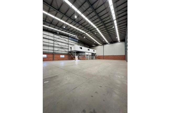 Locales y Bodegas, Alquiler, Yumbo - $28.000.000
