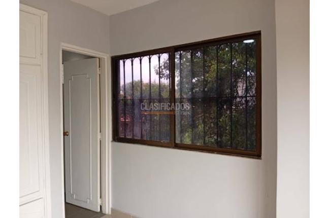 Apartamentos, Alquiler, Capri - $1.800.000