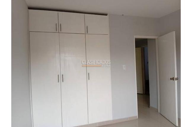 Apartamentos, Alquiler, Capri - $1.800.000