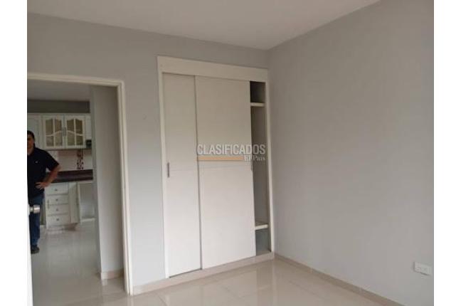 Apartamentos, Alquiler, Capri - $1.800.000