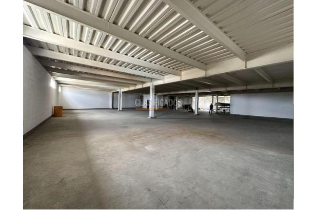 Edificios, Venta, La Alianza - $13.000.000.000