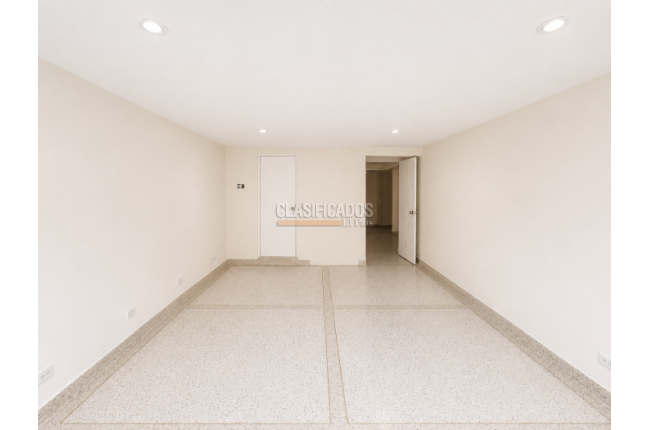 Locales y Bodegas, Alquiler, Versalles - $3.500.000