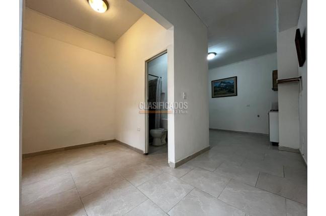 Apartaestudios, Alquiler, San Vicente - $900.000