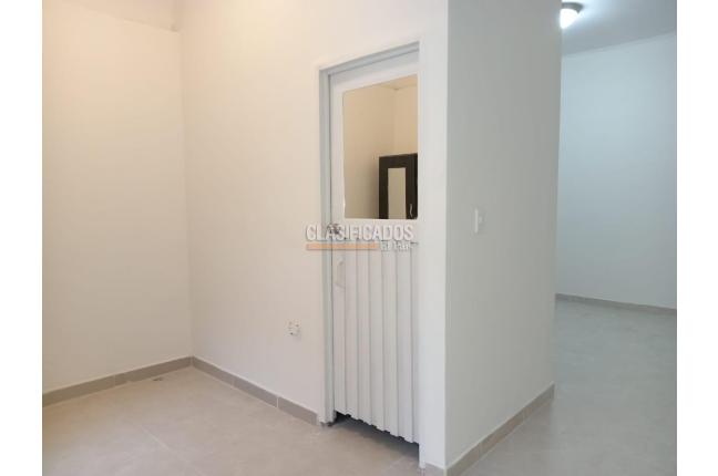 Apartaestudios, Alquiler, San Vicente - $900.000
