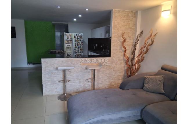Casas, Venta, Guadalupe - $390.000.000