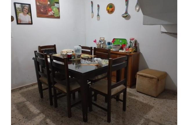 Casas, Venta, Nápoles - $390.000.000