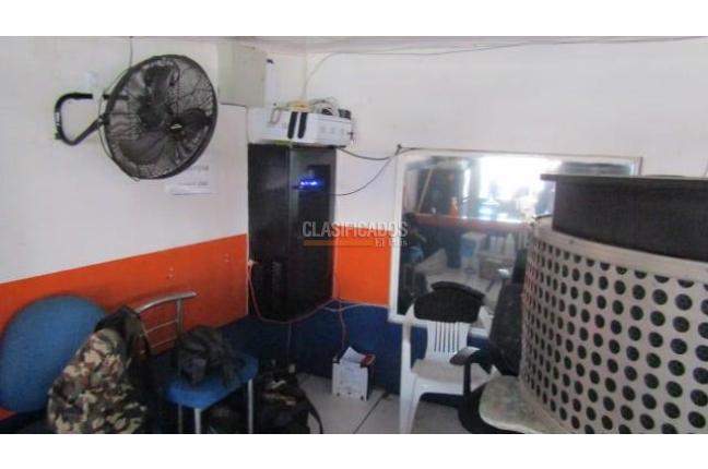 Locales y Bodegas, Venta, Belisario Caicedo - $480.000.000